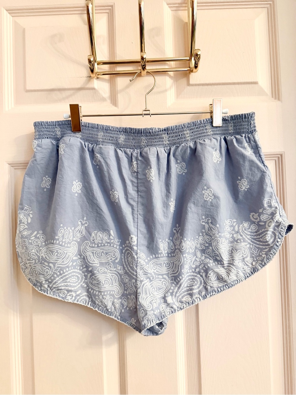 Blue paisley Anthropologie shorts - Picture 3 of 4